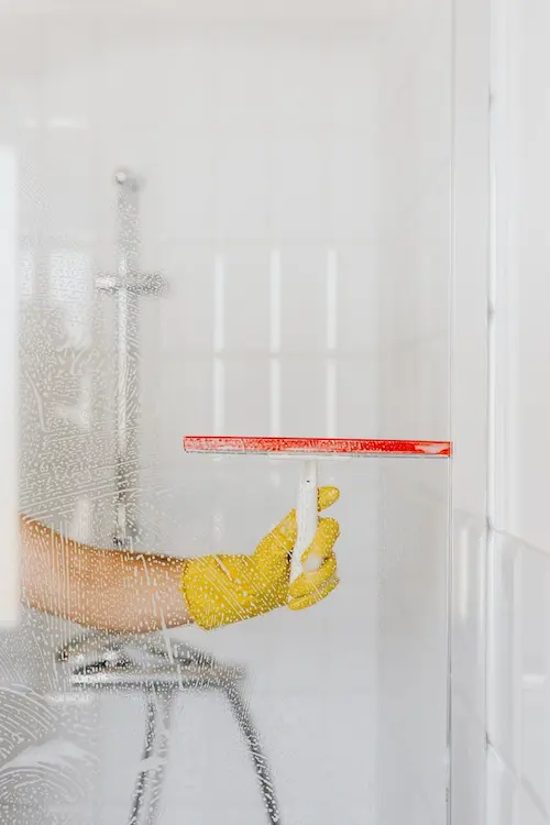 cleaning glass house cleaning minimalist cleaning supplies
