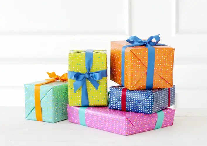 pile of gifts presents

decluttering excuses
